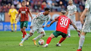 Augsburgo batió a Mainz 05 en pendiente de 26ª fecha de Bundesliga
