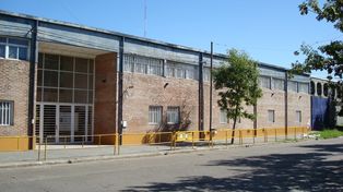 Escuela primaria 1.235 Constacio C. Vigil (Ayacucho 2750)