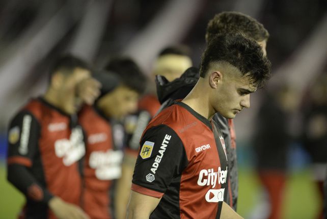 Newells se fue sin nada del Ducó.