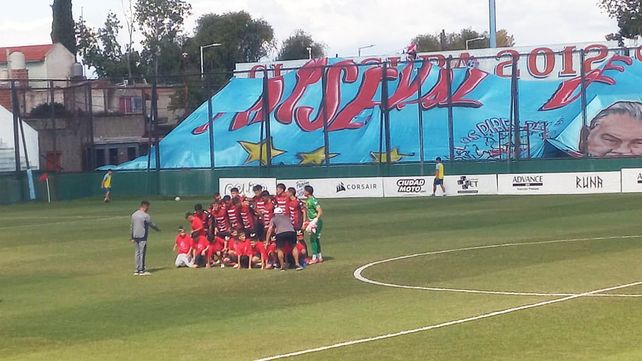 El encuentro Patronato - Arsenal se disputa en el marco de la décima fecha de la Primera Nacional