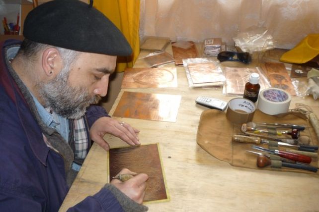 Muestra de grabado de artistas nacionales en Paraná