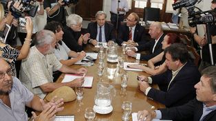 El gobierno está preocupado por el impacto que tendría la cláusula gatillo en 2019