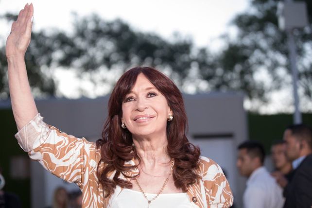 La vicepresidenta reapareció públicamente tras su condena por la causa Vialidad.