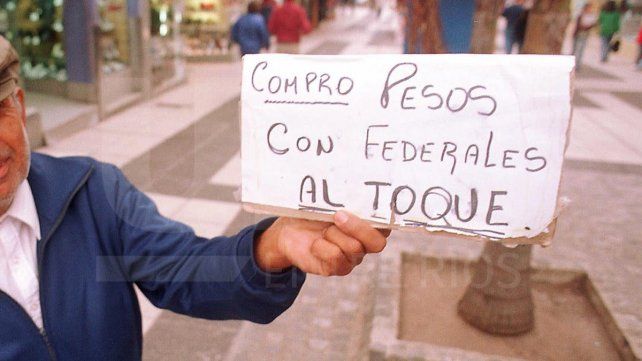 En 2001 Entre Ríos no escapaba al panorama general y acudió urgida a su billete doméstico: el Federal.