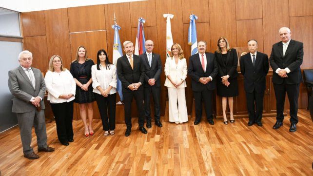 Nuestro deber es responder con humildad y transparencia