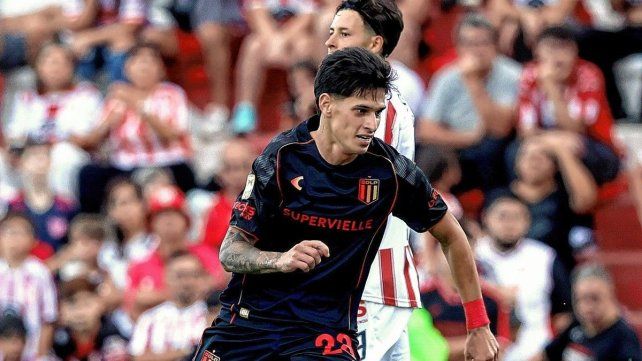 Estudiantes venció a Instituto y quedó como puntero de la Zona A.