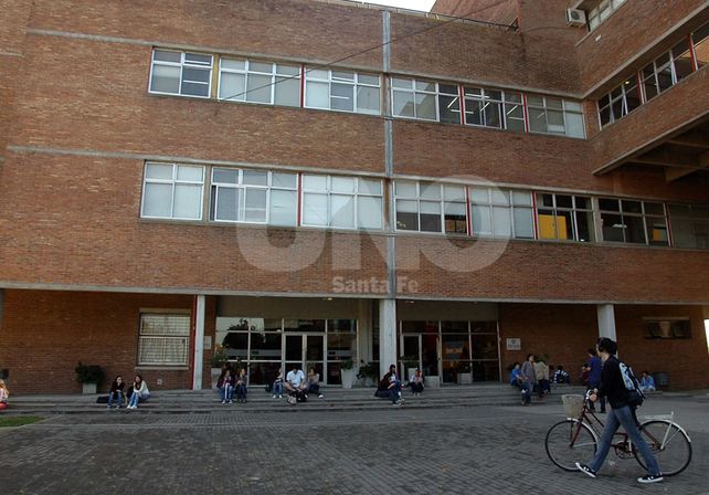 Ayuda. Contar con pasajes diferenciales (con importantes descuentos) para los estudiantes tiene un impacto importante en el bolsillo.