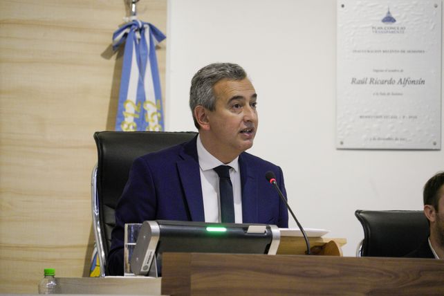 Rosario. El intendente Javkin va al Concejo con un plan de paz y obras en todos los barrios