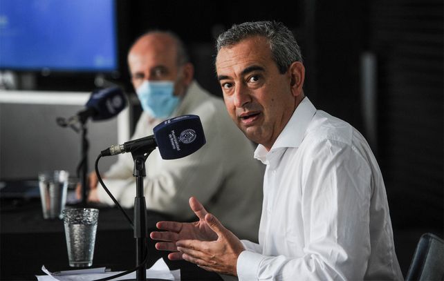 Conferencia de prensa del intendente Pablo Javkin