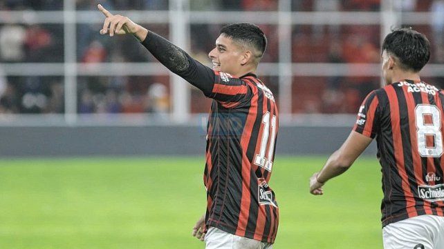 Juan Cruz Esquivel tuvo un gran paso por Patronato y ahora llega a Tigre.