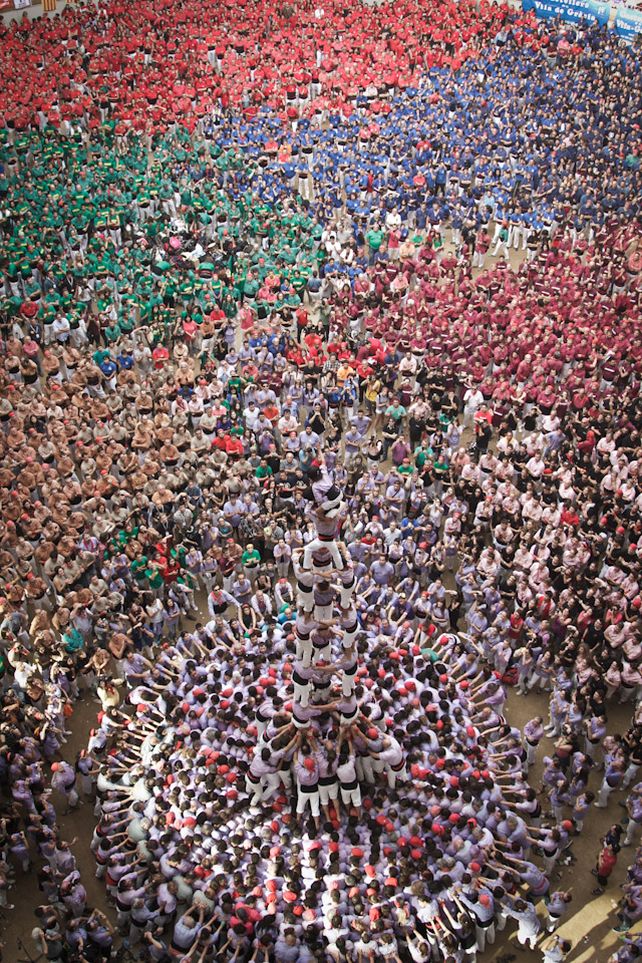 Impresionantes fotos de una tradición: los castillos humanos
