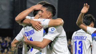 Godoy Cruz se juega la punta de su grupo ante Gremio en Porto