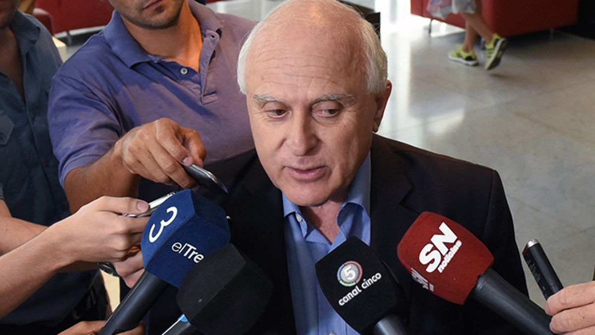 Lifschitz dijo que como oposición debemos aportar a la gobernabilidad