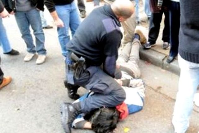 Reconquista: apremio ilegal en Plaza 25 de Mayo contra un joven de 18 años