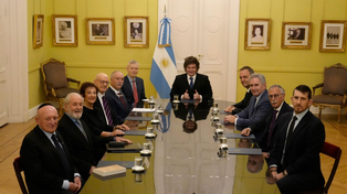 Milei refuerza el blindaje a Adorni tras nuevas revelaciones que complican al funcionario