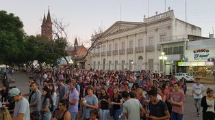 Esperanza marchó en silencio por Agustina