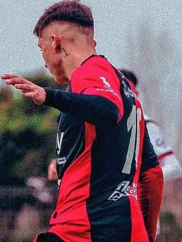 La reserva de Colón perdió ante Independiente Rivadavia y no despega del fondo
