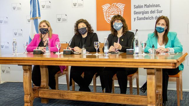 La ministra de Salud nacional