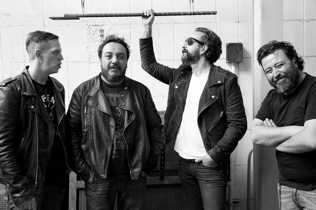 “Este disco habla de la mentira y la desconfianza”