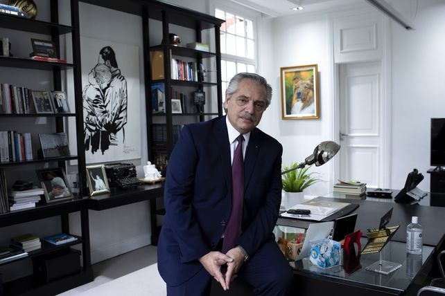El jefe del Estado objetó el presunto espionaje interno.
