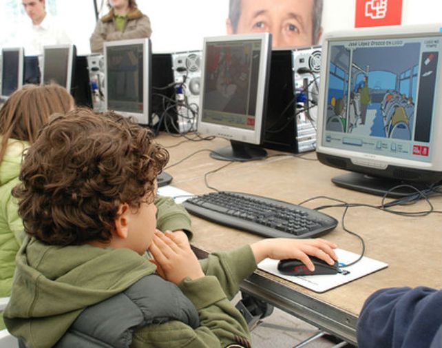 Certeza. El 30% de los niños sufrirán problemas visuales por las pantallas.