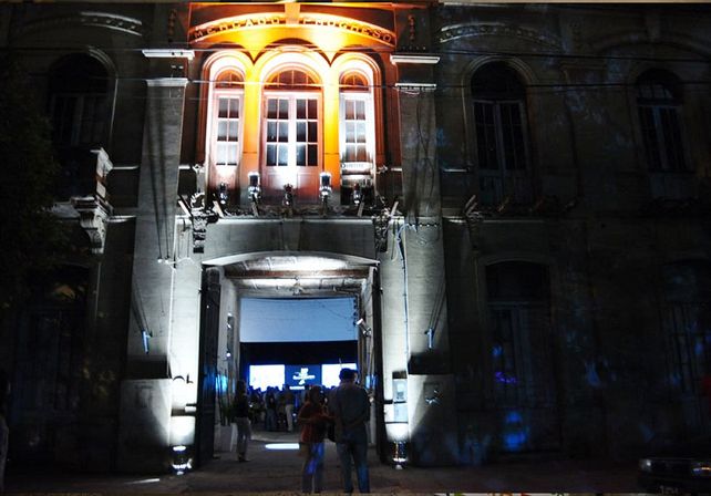 El último fin de semana de vacaciones se vive a pleno en el Mercado Progreso