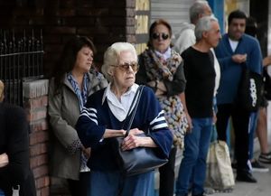 Jubilados cobrarán un bono de $70.000 y un aumento de 2,58% en junio