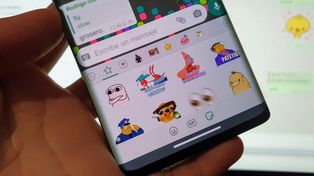WhatsApp ya permite importar stickers en todo el mundo