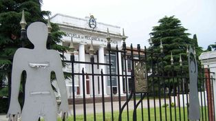 Publicarán los 127 bautismos que se hicieron en la Esma entre 1975 y 1979