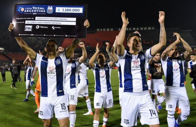 Talleres y Almagro definen el rival de River en Copa Argentina