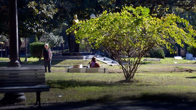Pondrán en valor la plaza Carbó del Centro Cívico y la conectarán mediante un trayecto cultural con la plaza Alvear.