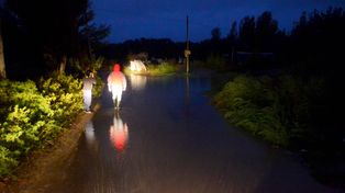 Llegan a mil los evacuados en Neuquén por intensas lluvias