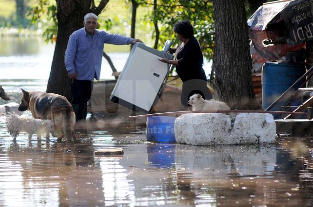 Los vecinos de la costa, preocupados por el río, pedirán respuestas al gobierno
