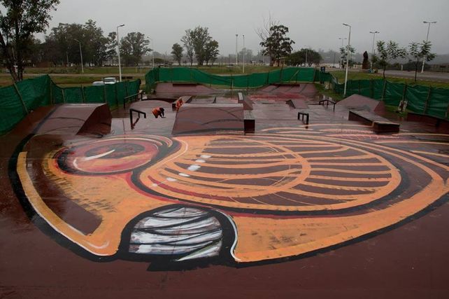 El dorado va tomando color en el skatepark de Concordia. 