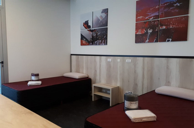 Newells le mostr&oacute; a sus hinchas el hotel donado por Marcelo Bielsa.&nbsp;