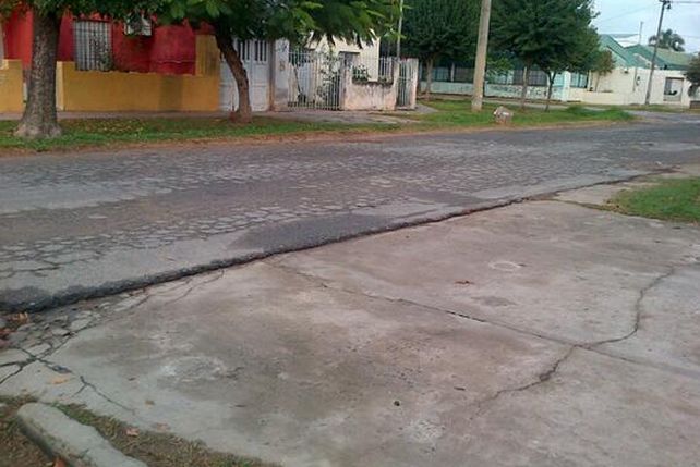 {altText(Gentileza #Veroensinas,Asesinaron a un joven para robarle la moto en Santa Fe)}