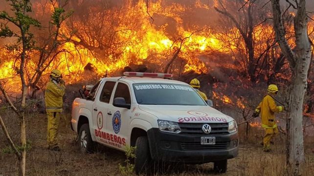 El peor incendio de la década que sufren las sierras de Córdoba