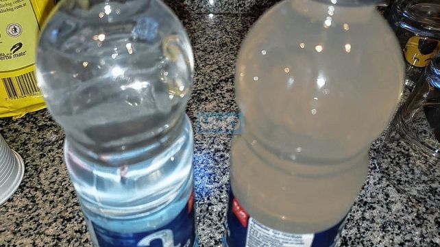 El agua de la canilla sale marrón en el centro de Paraná