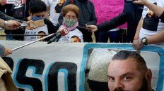 crimen del oso cejas: a un mes de la muerte del cocinero, la mama busca respuestas y pide justicia crimen del oso cejas: a un mes de la muerte del cocinero, la mama busca respuestas y pide justicia