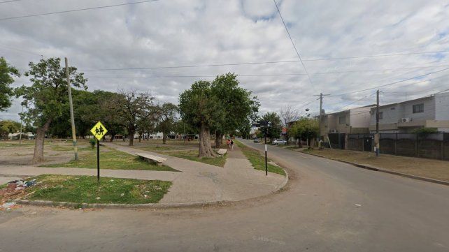 El chofer de Uber siguió al sospechoso hasta la plaza Claudio Pocho Lepratti.