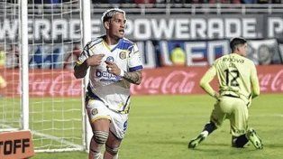 El delantero Enzo Copetti encamina su llegada a Estudiantes