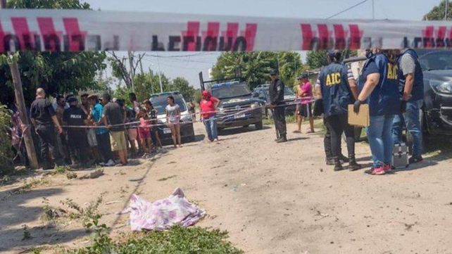 Carlos Eduardo Guagua Franco fue atacado por seis personas quienes lo masacraron a puñaladas y machetazos en barrio San Francisco de Asís