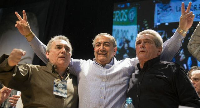 Triunvirato.&nbsp;Juan Carlos Schmid