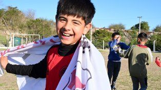 La propuesta contempla la apertura de la&nbsp;Escuela de River&nbsp;en el barrio&nbsp;Antártida Argentina&nbsp;