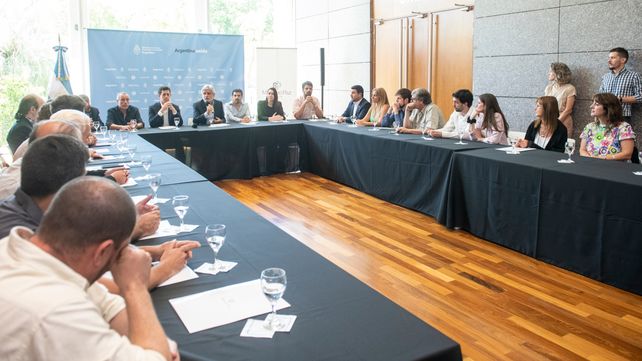 Las autoridades de Máximo Pax