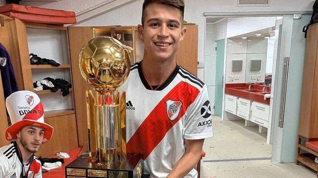 El uruguayense Alan Picazzo continuará su carrera en el fútbol de Gibraltar.