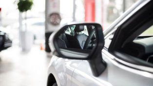 La venta de autos 0km cayó 25,6% interanual en mayo y sumó el segundo declive seguido. El patentamiento está 9,7% por debajo del 2025, según Acara