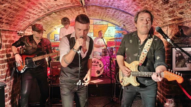 Los rosarinos de The Mersey Losers en el emblemático Cavern Club de Liverpool