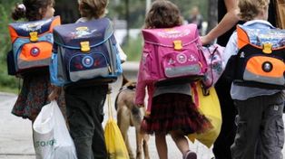 Italia penará con cárcel a padres que no manden a sus hijos a la escuela
