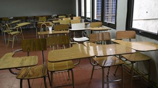 Docentes universitarios iniciaron un paro de 48 horas